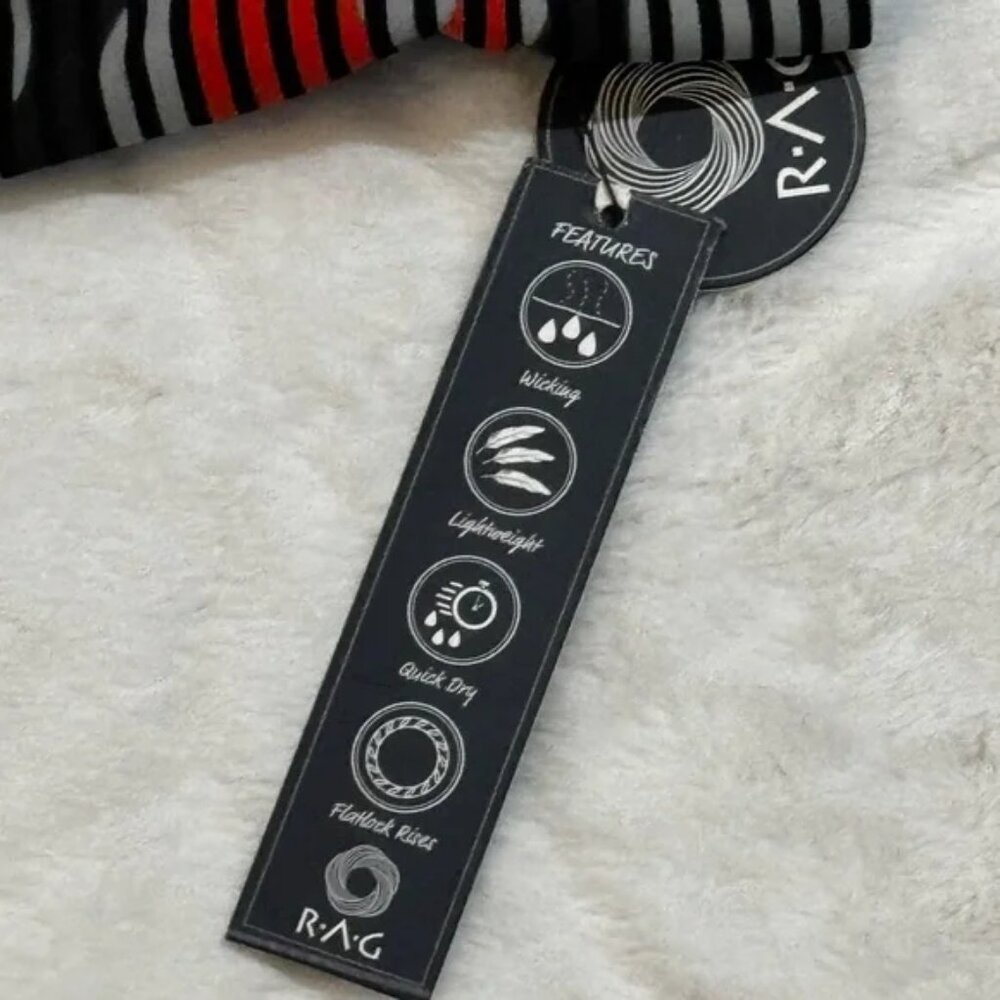 NWT RAG red, black, and gray camouflage pattern leggings size medium - Picture 3 of 5